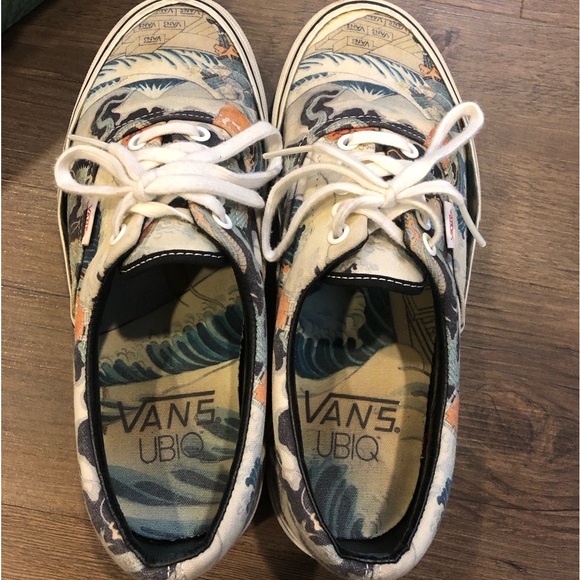 Vans Vault Ubiq x Three Tides Tattoo Era’s. - Picture 2 of 5
